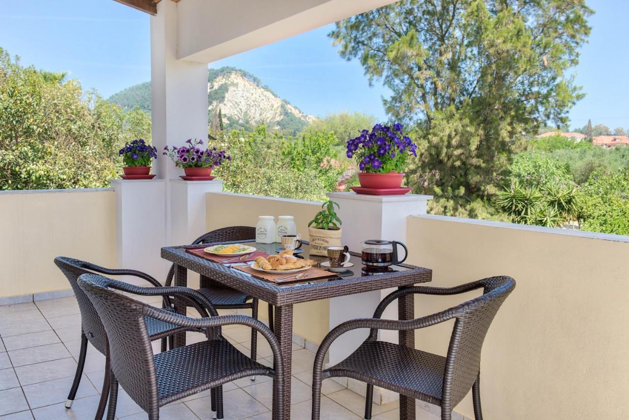 Aloisio'S Estate Apartment Gaitani ภายนอก รูปภาพ